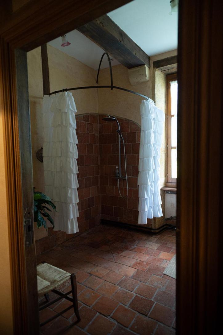 Les Jardins Des Soussilanges Bed & Breakfast Céron Eksteriør bilde