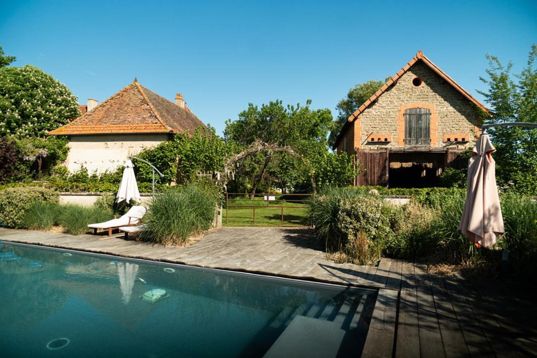 Les Jardins Des Soussilanges Bed & Breakfast Céron Eksteriør bilde